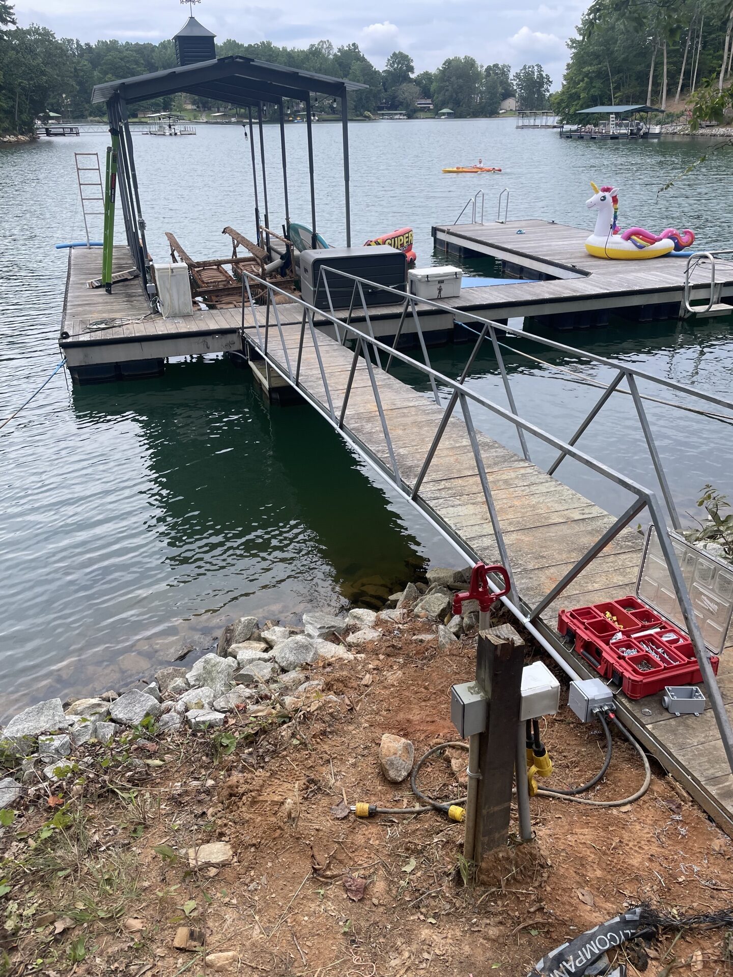 Electrical dock wiring installation on Lake Keowee by Sunset Electric